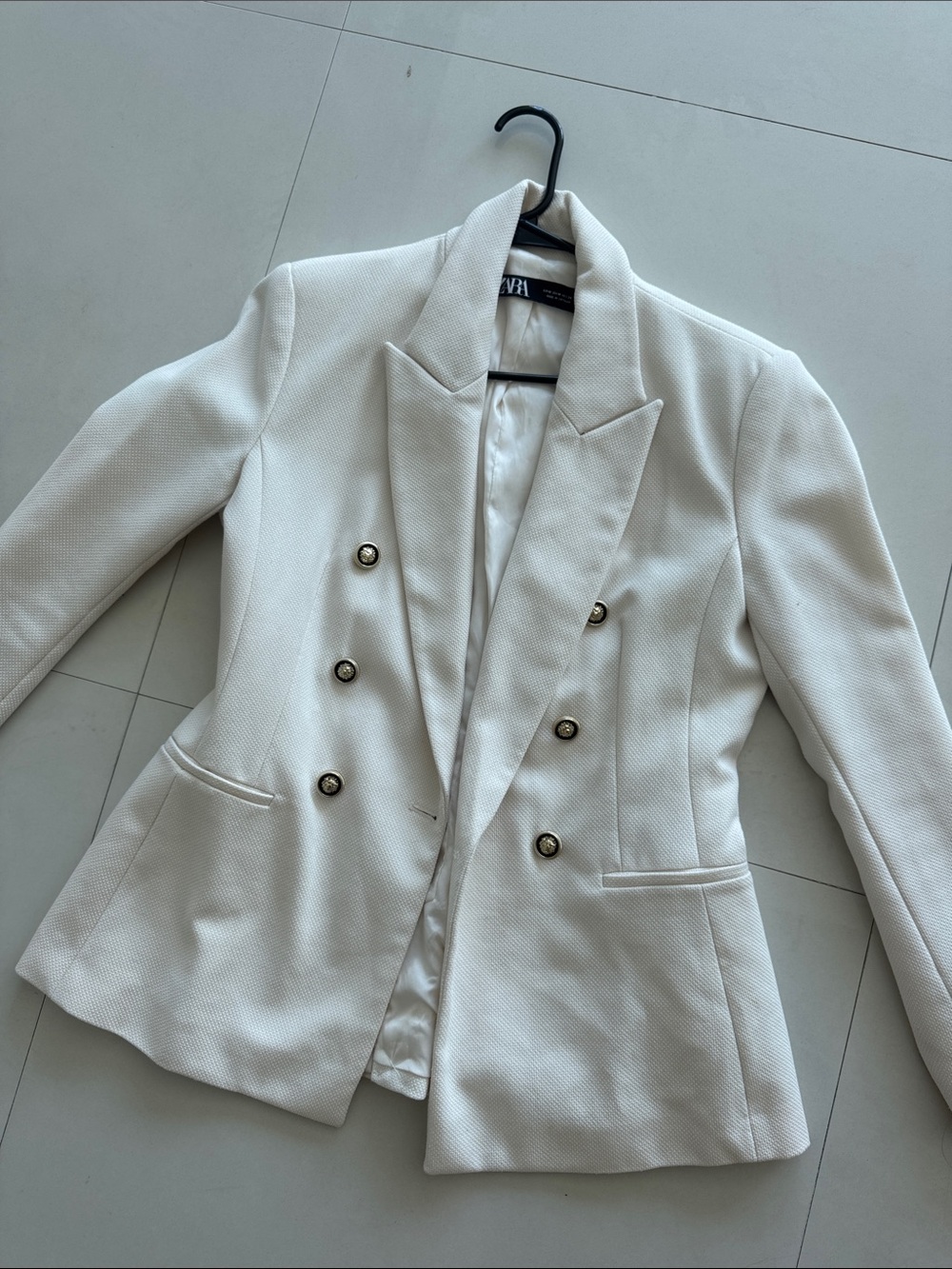 Zara White Double-Breasted Blazer with Gold Buttons